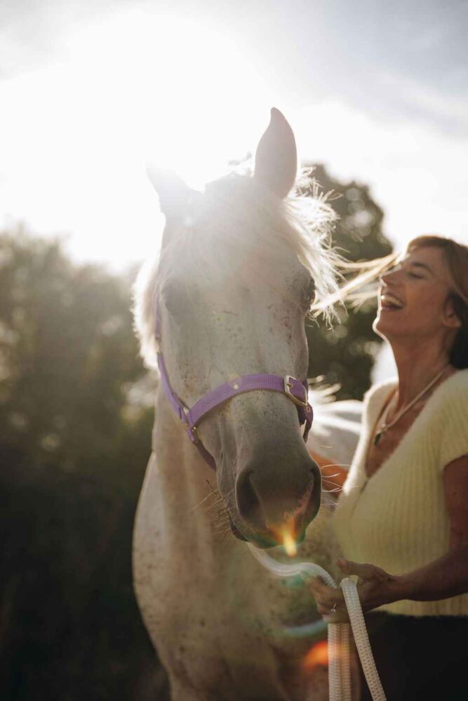 equine assisted therapy online training Meg + Zah